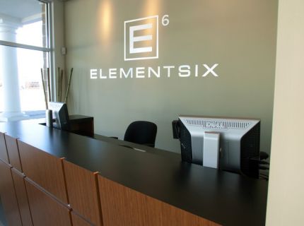 Element Six Salon & Spa
