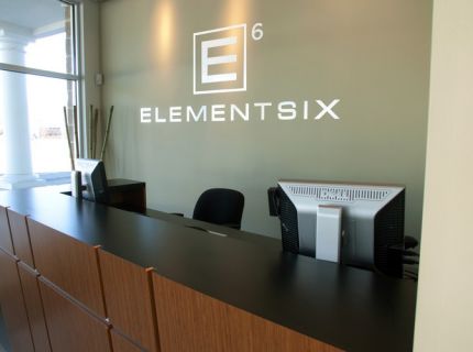 Element Six Salon & Spa
