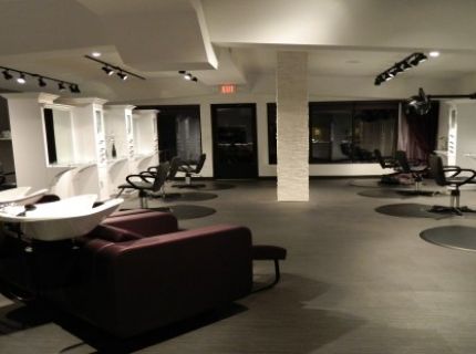 In Style Salon & Spa

