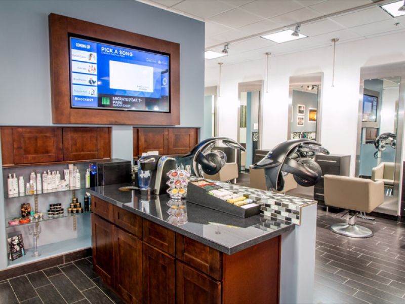 Bastian Salon
 1