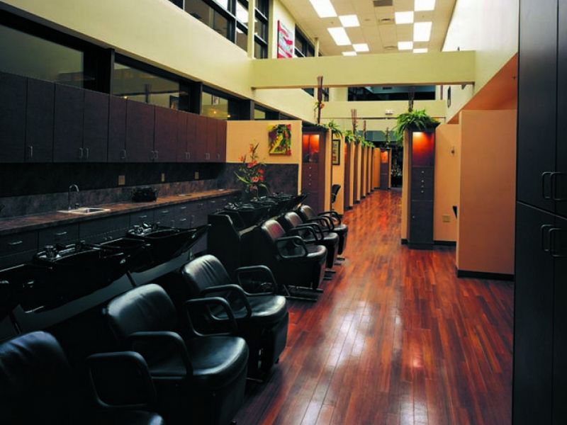 Allure Day Spa & Hair Design
 1