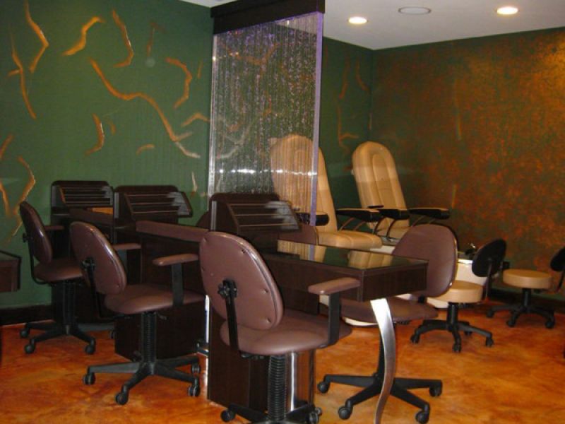 Bangz Hair & Color Lounge
 1