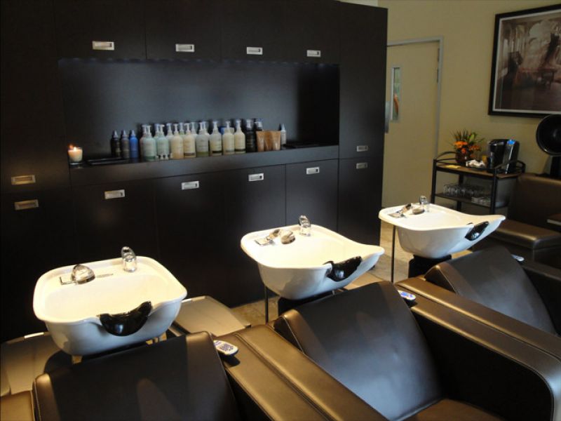 Sundara Salon
 1