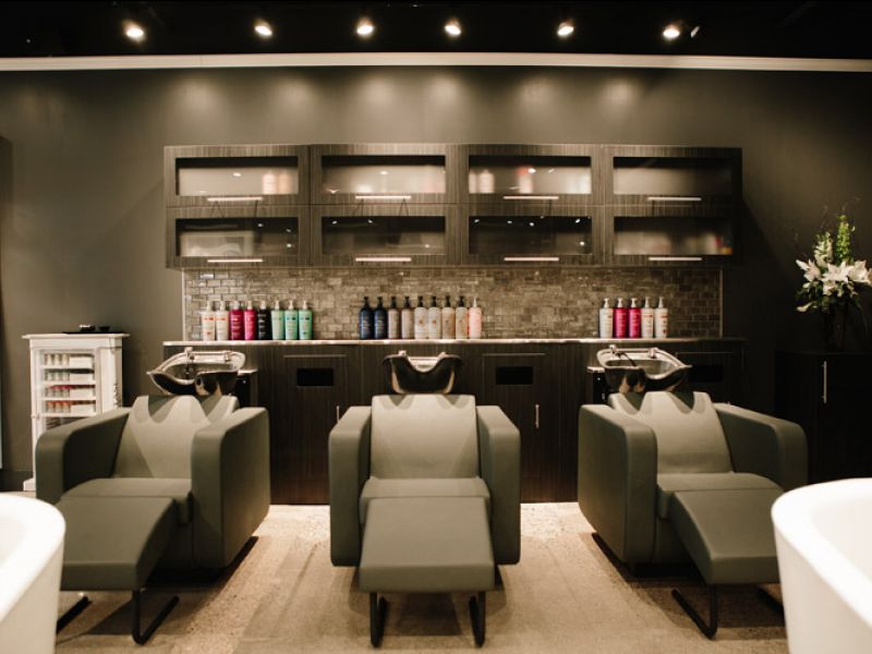 Bryce Jermain Salon
 1