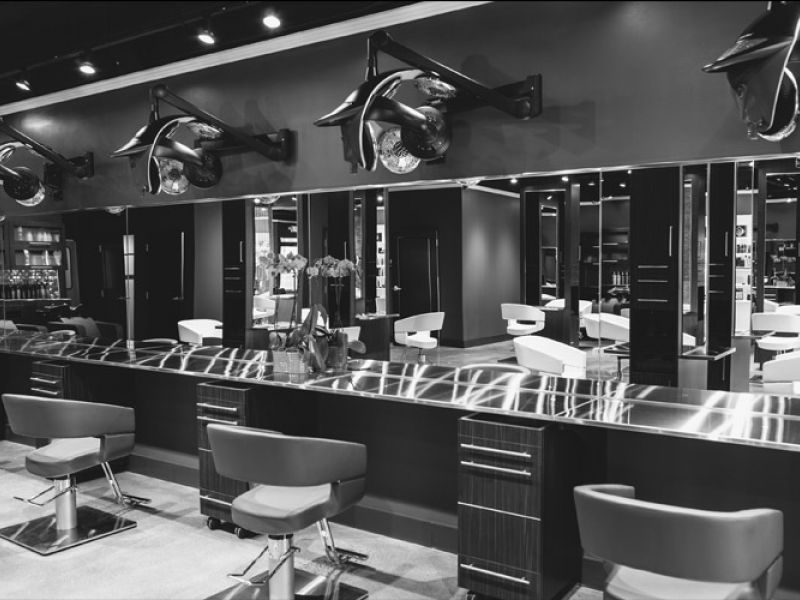 Bryce Jermain Salon
 1