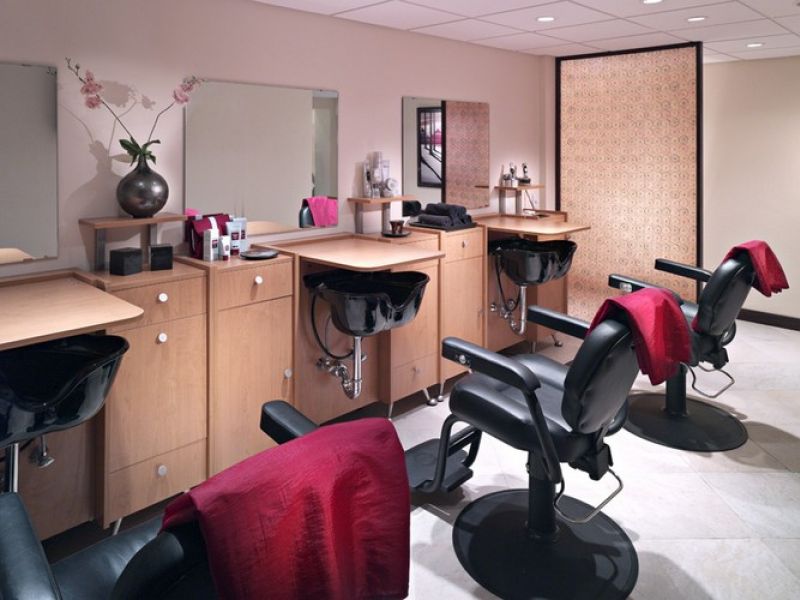 Inner Sanctum Salon & Spa
 1