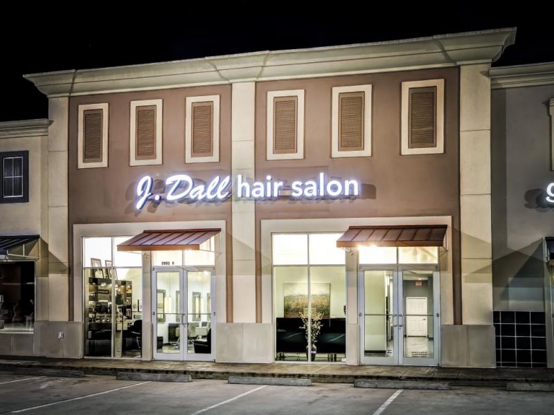 Justin Dall Hair Salon
 1
