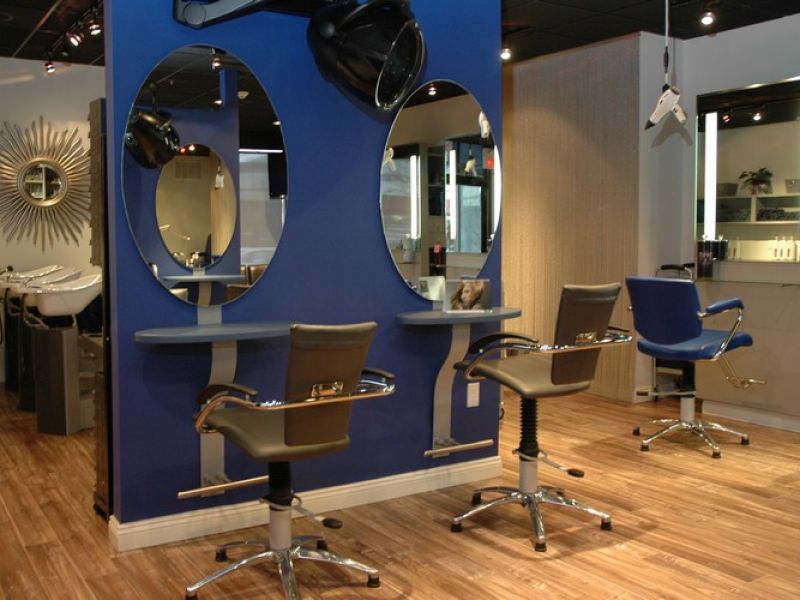 Eclipse Hair Studio
 1