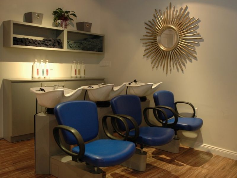 Eclipse Hair Studio
 1