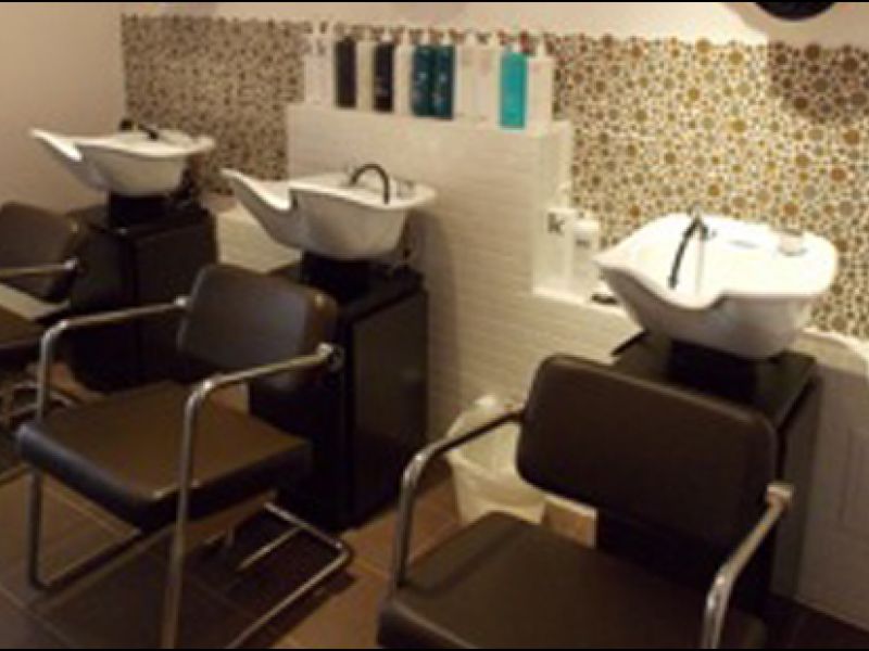XO Salon
 1