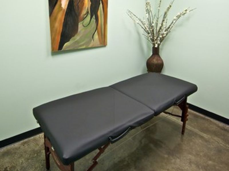 Hairageous Salon
 1