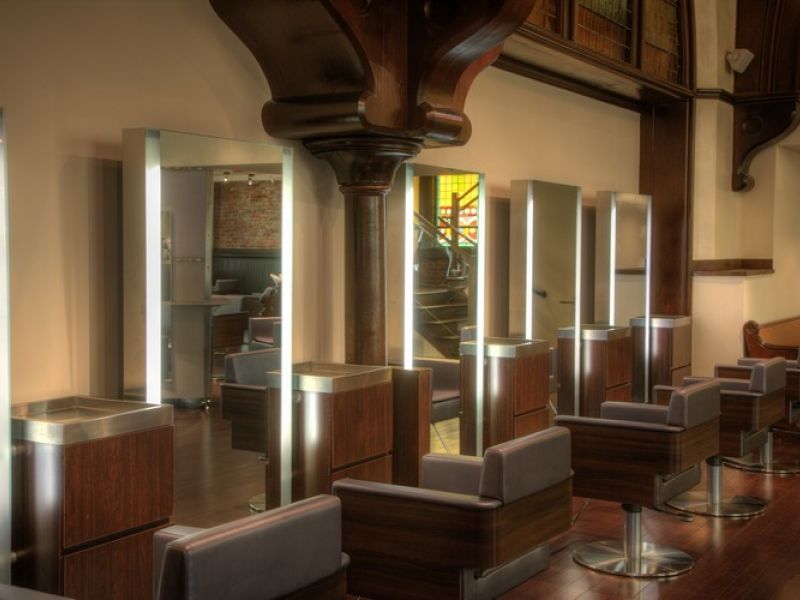 Bangz Salon
 1
