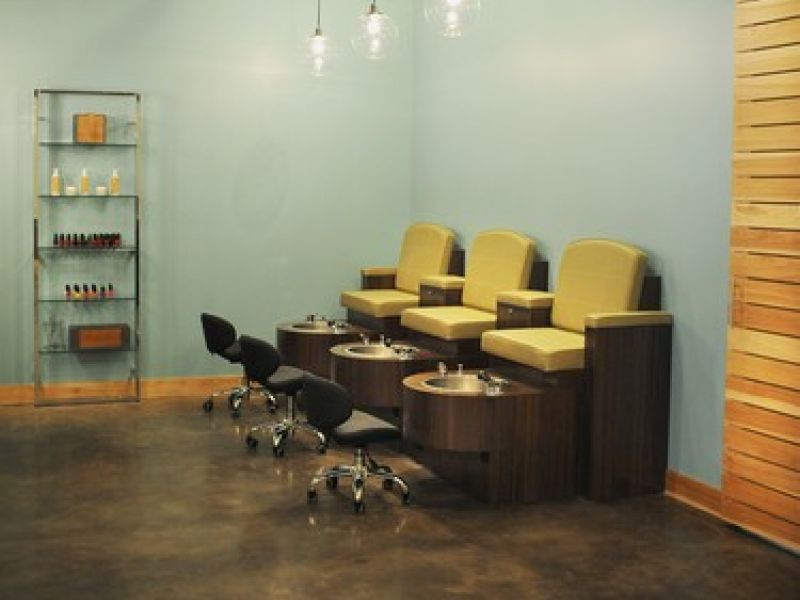 Stem Hair and Body Salon
 1