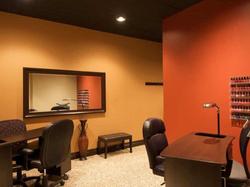 Belle Ami Salon & Spa
 1