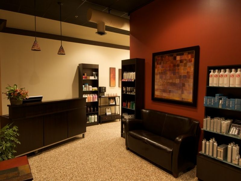Belle Ami Salon & Spa
 1