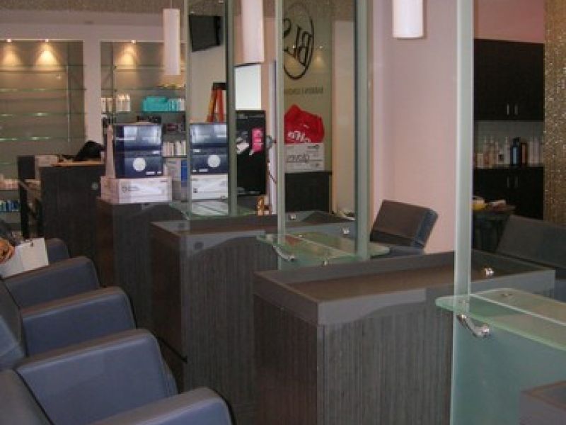 Barrons London Salon
 1