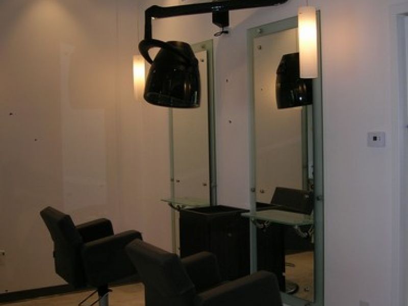Barrons London Salon
 1