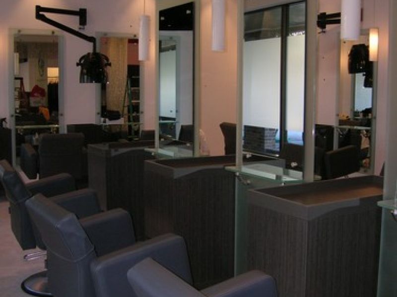 Barrons London Salon
 1