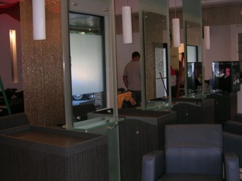 Barrons London Salon
 1