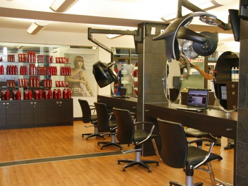 Michaels Hair Design & Day Spa
 1
