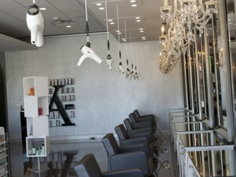 Von Anthony Salon
 1
