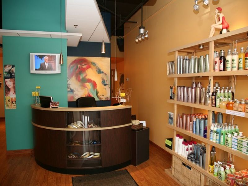 Salon Victoria
 1